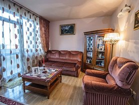 Apartament de vânzare sau de închiriat 3 camere, în Bucuresti, zona Drumul Taberei