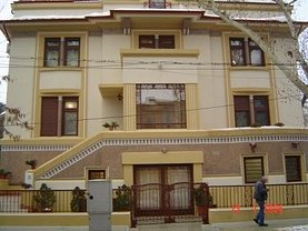 Casa de vânzare 13 camere, în Bucureşti, zona Dorobanţi