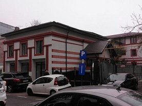 Închiriere spaţiu comercial