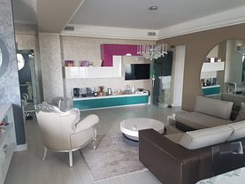 Apartament de vânzare 3 camere, în Mamaia