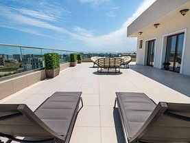 Apartament de vânzare 3 camere, în Mamaia, zona Nord