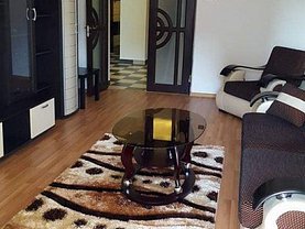 Apartament de vânzare 3 camere, în Bucureşti, zona Unirii