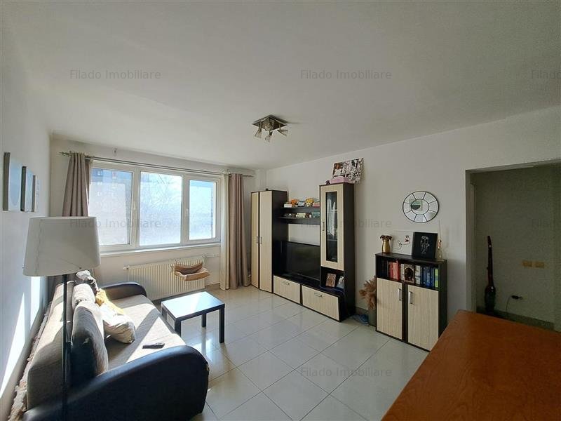 Vanzare apartament 3 camere Berceni, Piata Sudului