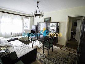 Apartament de vânzare 2 camere, în Bacău, zona Banca Naţională