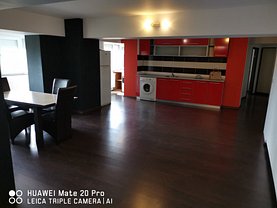 Apartament de închiriat 3 camere, în Bacău, zona 9 Mai