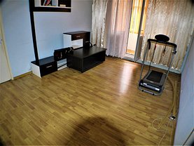Apartament de vânzare 2 camere în Bacau, Zimbru