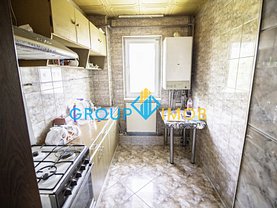 Apartament de vânzare 2 camere, în Bacău, zona Milcov