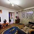 Apartament de vânzare 3 camere, în Bacau, zona Zimbru
