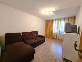 Apartament de vânzare 3 camere, în Bucuresti, zona Brancoveanu