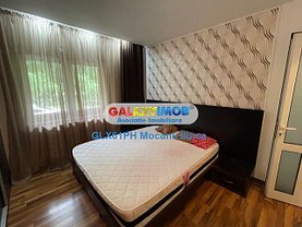 Apartament de vânzare 3 camere, în Ploieşti, zona Mihai Bravu