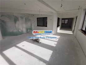 Casa de închiriat 6 camere, în Strejnicu, zona Central