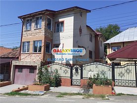 Casa de vânzare 7 camere, în Ştefăneşti, zona Central