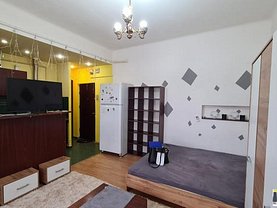 Garsonieră de vânzare, în Bucureşti, zona Universitate