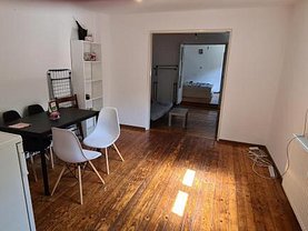 Casa de vânzare 6 camere, în Bucureşti, zona Crângaşi