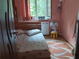 Apartament de vânzare 3 camere, în Constanta, zona Casa de Cultura