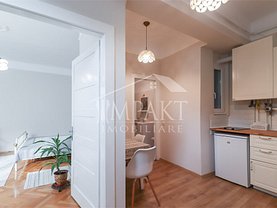 Apartament de vânzare 3 camere, în Cluj-Napoca, zona Central