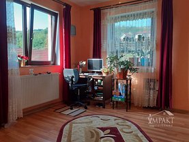 Apartament de vânzare 3 camere, în Cluj-Napoca, zona Baciu