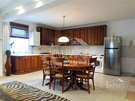 Apartament de vânzare 3 camere, în Cluj-Napoca, zona Bună Ziua