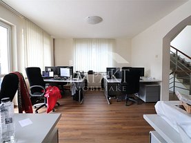 Casa de inchiriat 4 camere, în Cluj-Napoca, zona Andrei Muresanu