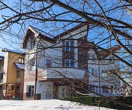 Casa de închiriat 10 camere, în Cluj-Napoca, zona Zorilor
