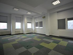 Închiriere birou