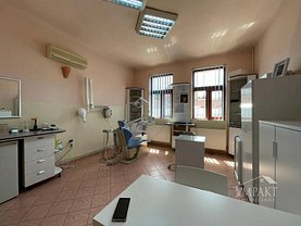 Vânzare spaţiu comercial