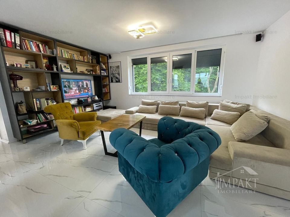 Penthouse Exclusivist cu 2 Terase Panoramice și Jacuzzi