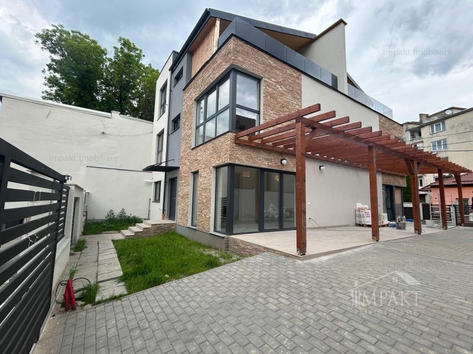 Inchiriere duplex modern, la 2 minute de Cluj Arena