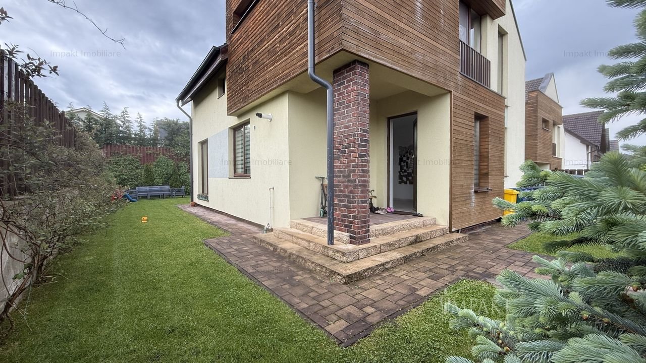Casa individuala de inchiriat in cartierul Borhanci