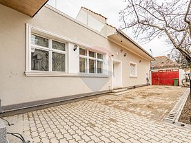 Apartament de închiriat 3 camere, în Braşov, zona Griviţei