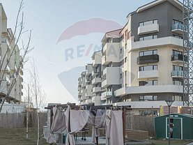 Apartament de vanzare 2 camere, în Brasov, zona Rulmentul