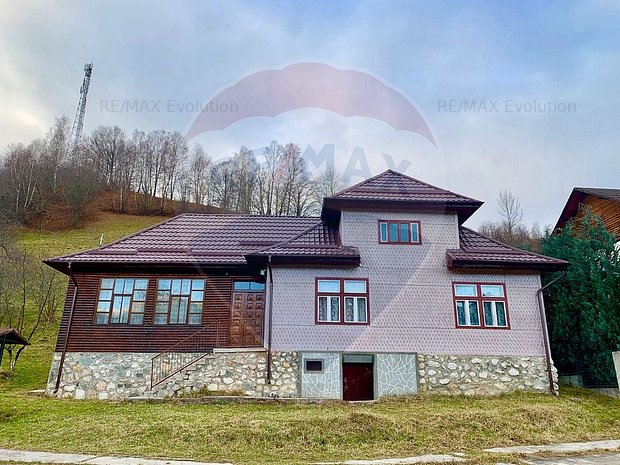 Priveliste De Zeci De Mii De Euro Casa Simon Bran Casa Vila Cu 4 Camere De Vanzare In Simon Judetul Brasov X8ih1104k 94 999 Eur
