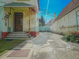 Casa de vânzare 6 camere, în Braşov, zona Centrul Civic