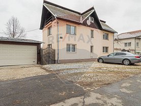 Casa de vânzare 3 camere, în Braşov, zona Noua