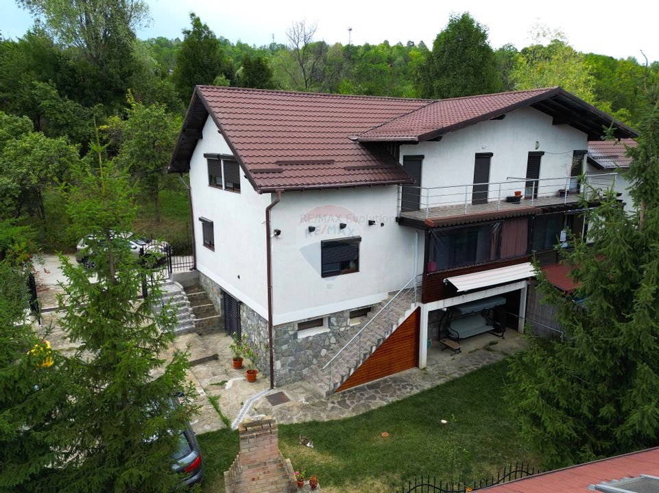 COMISION 0% | Vila tip Duplex in Comarnic cu suprafata generoasa