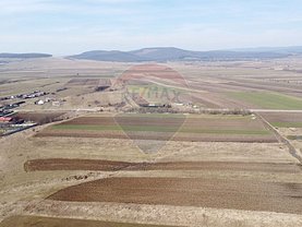 Teren agricol de vanzare, în Podu Oltului