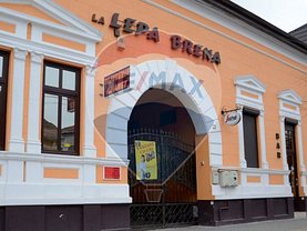 Vânzare spaţiu comercial