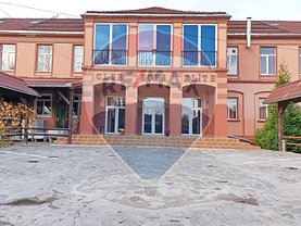 Vânzare spaţiu comercial