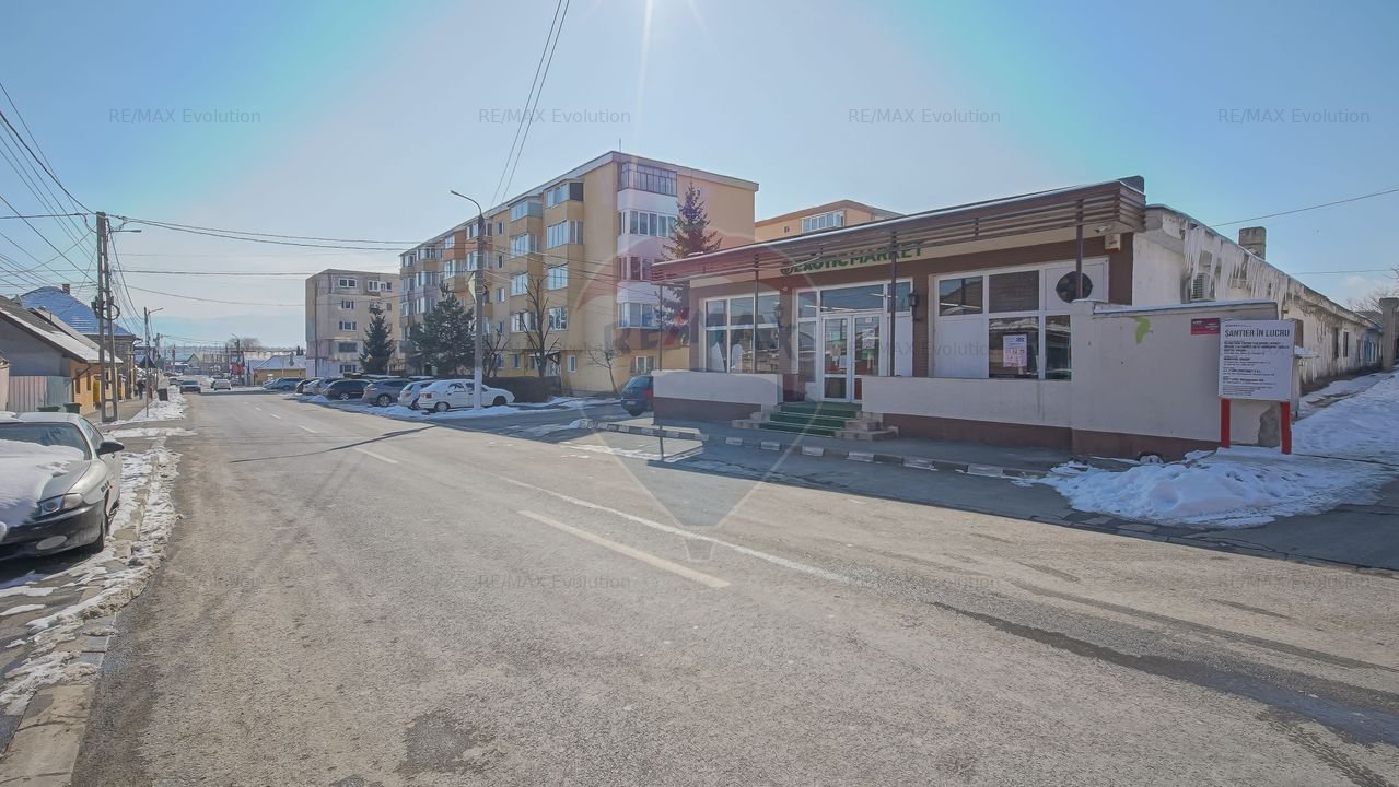 Comision 0 | Spatiu Comercial 876 mp si Teren 1500 mp