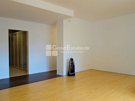 Apartament de vânzare 4 camere, în Bucuresti, zona Aviatiei