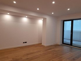 Apartament de vânzare 3 camere, în Bucureşti, zona Kiseleff