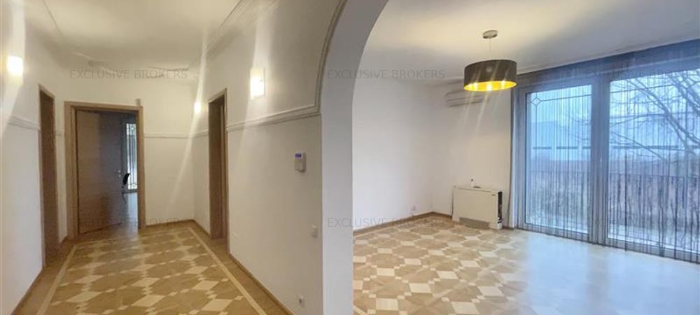 Vila deschidere Lac// Sisesti// Gradina superba// Teren 3200 mp// - imaginea 0 + 1