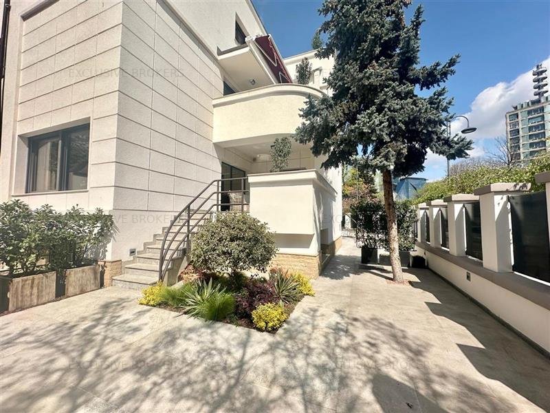 Vanzare SMART HOME Villa D+P+1+M// Primaverii
