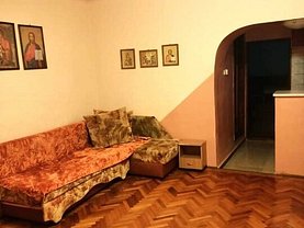 Apartament de vânzare 3 camere, în Braşov, zona Ultracentral