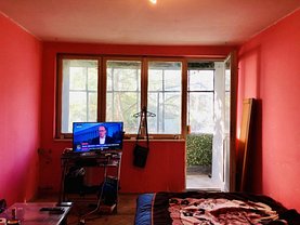 Apartament de vânzare 3 camere, în Galati, zona Tiglina 3