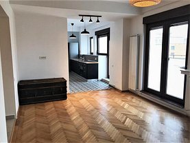 Apartament de închiriat 3 camere, în Bucuresti, zona Universitate
