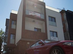 Apartament de vânzare 3 camere în Voluntari, Central