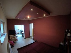 Casa 7 camere în Brasov, Triaj