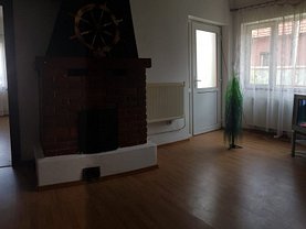 Casa 5 camere în Brasov, Darste