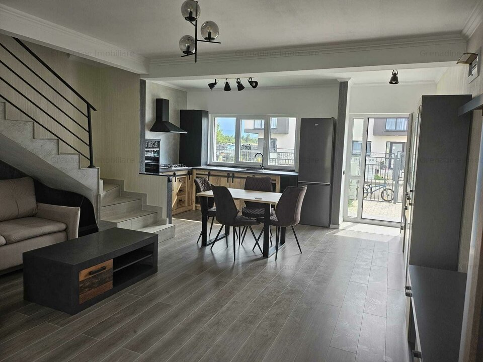 Casă duplex în Sânpetru, cod 8127